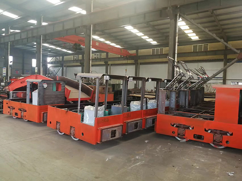 架線(xiàn)式工礦電機(jī)車(chē)